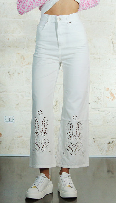 Denny Rose Jeans Pantalone largo bianco con ricamo 411ND25009