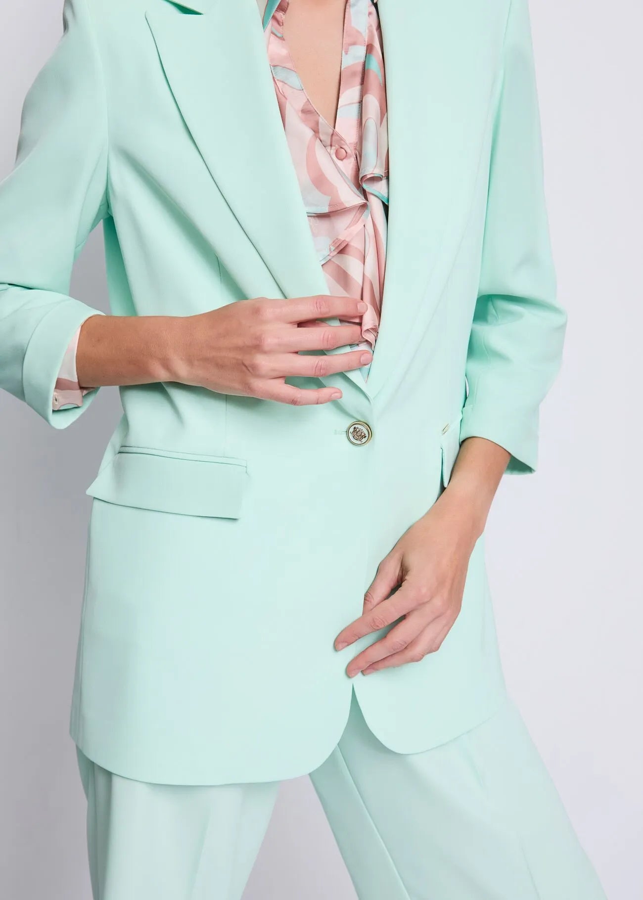 Gaudi Blazer da donna verde con revers a lancia