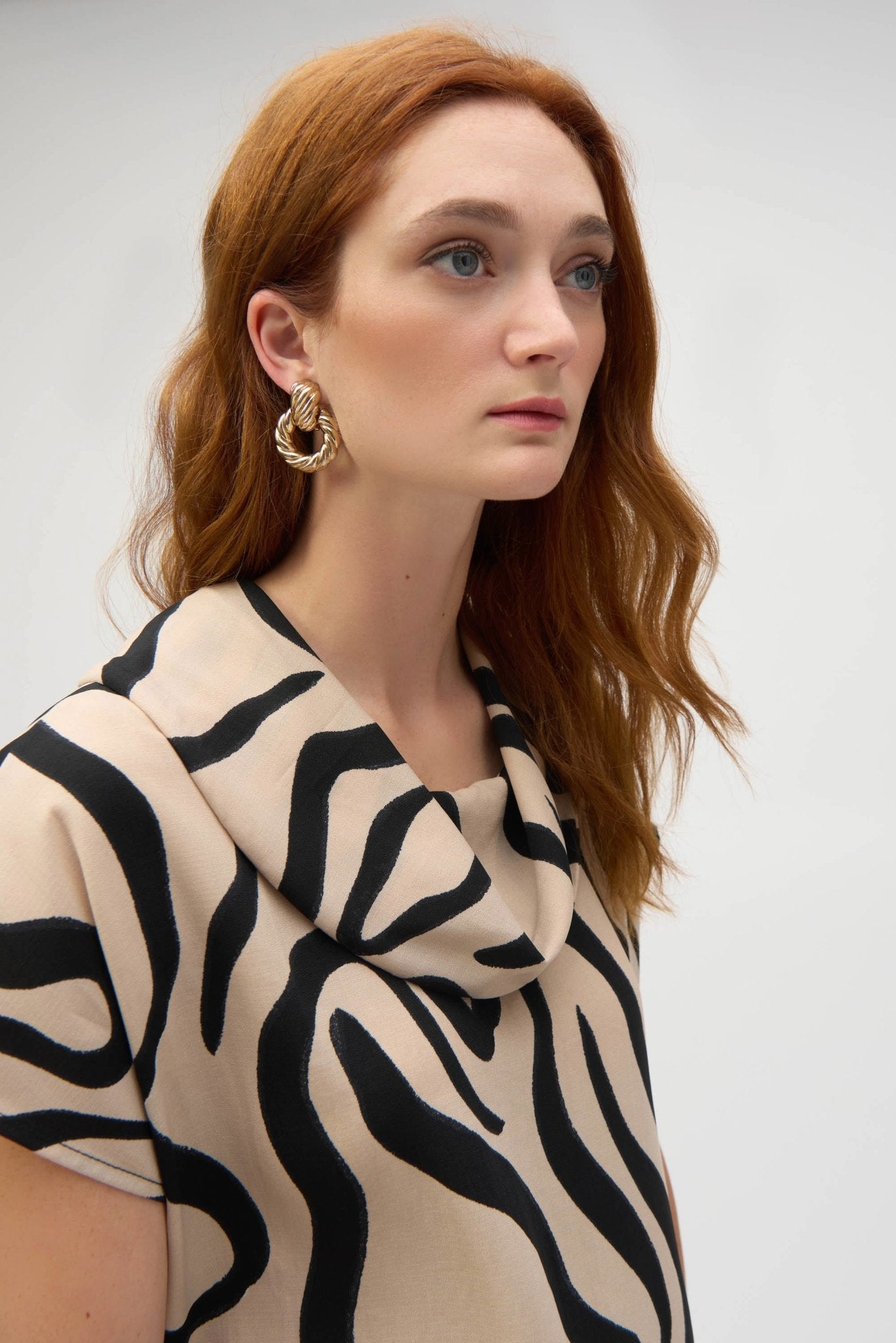 Joseph Ribkoff Top con collo ad anello in garza con stampa astratta Bluse e camicie - Boutique Luisa Trendy