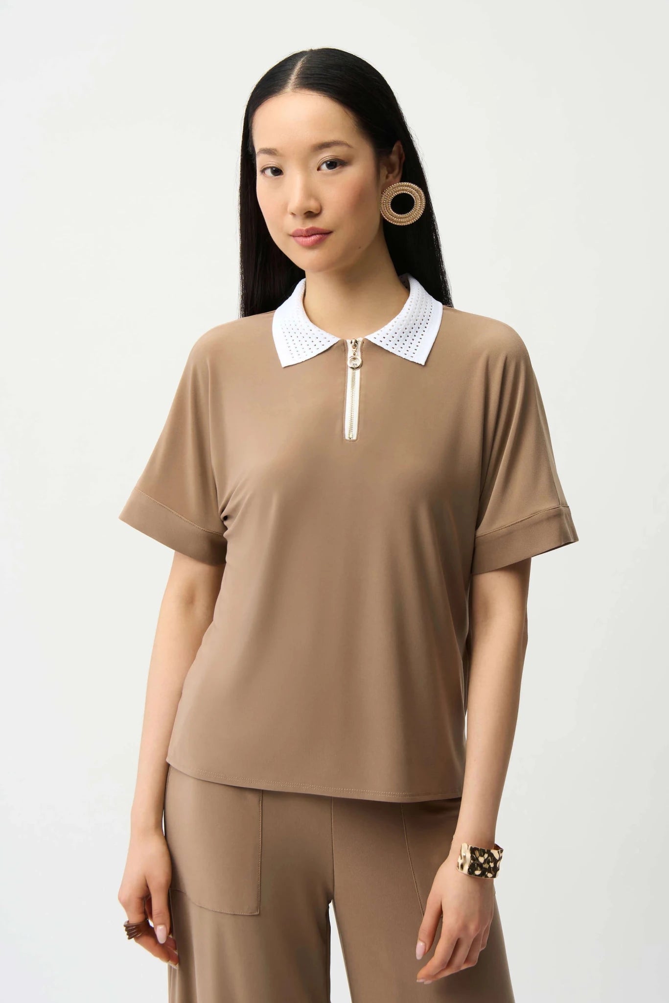 Joseph Ribkoff Top squadrato in maglia effetto seta con colletto polo T-Shirt e top - Boutique Luisa Trendy