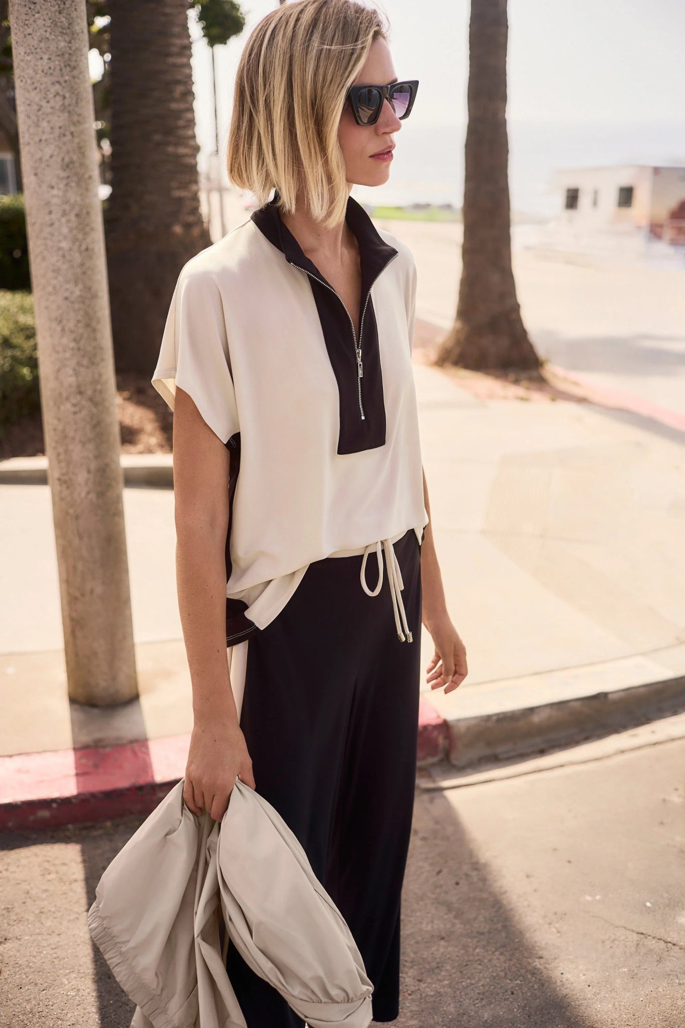 Jospeh Ribkoff Top dritta in maglia effetto seta a color block con collo con zip T-Shirt e top - Boutique Luisa Trendy