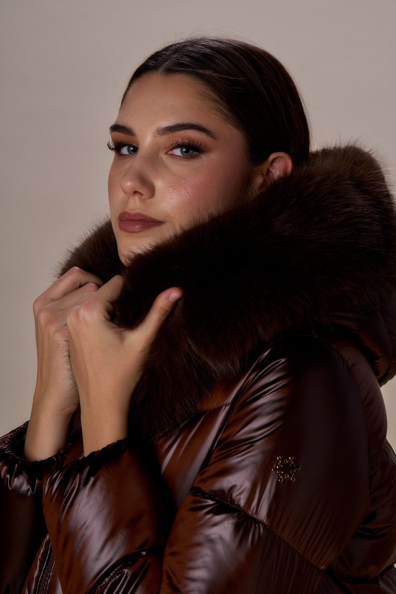 Nosecrets Piumino cappa con collo simil pelliccia Capispalla Donna - Boutique Luisa Trendy