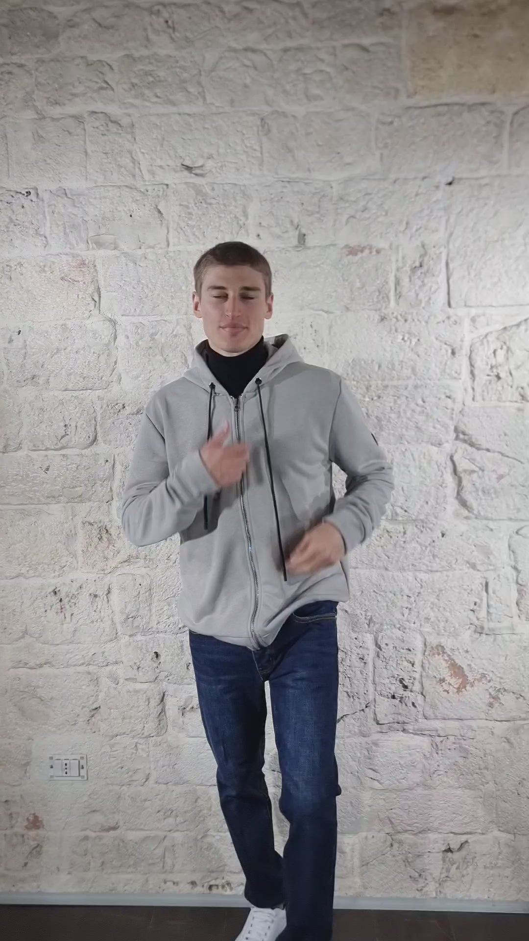 C'N'C Felpa grigia con zip con cappuccio