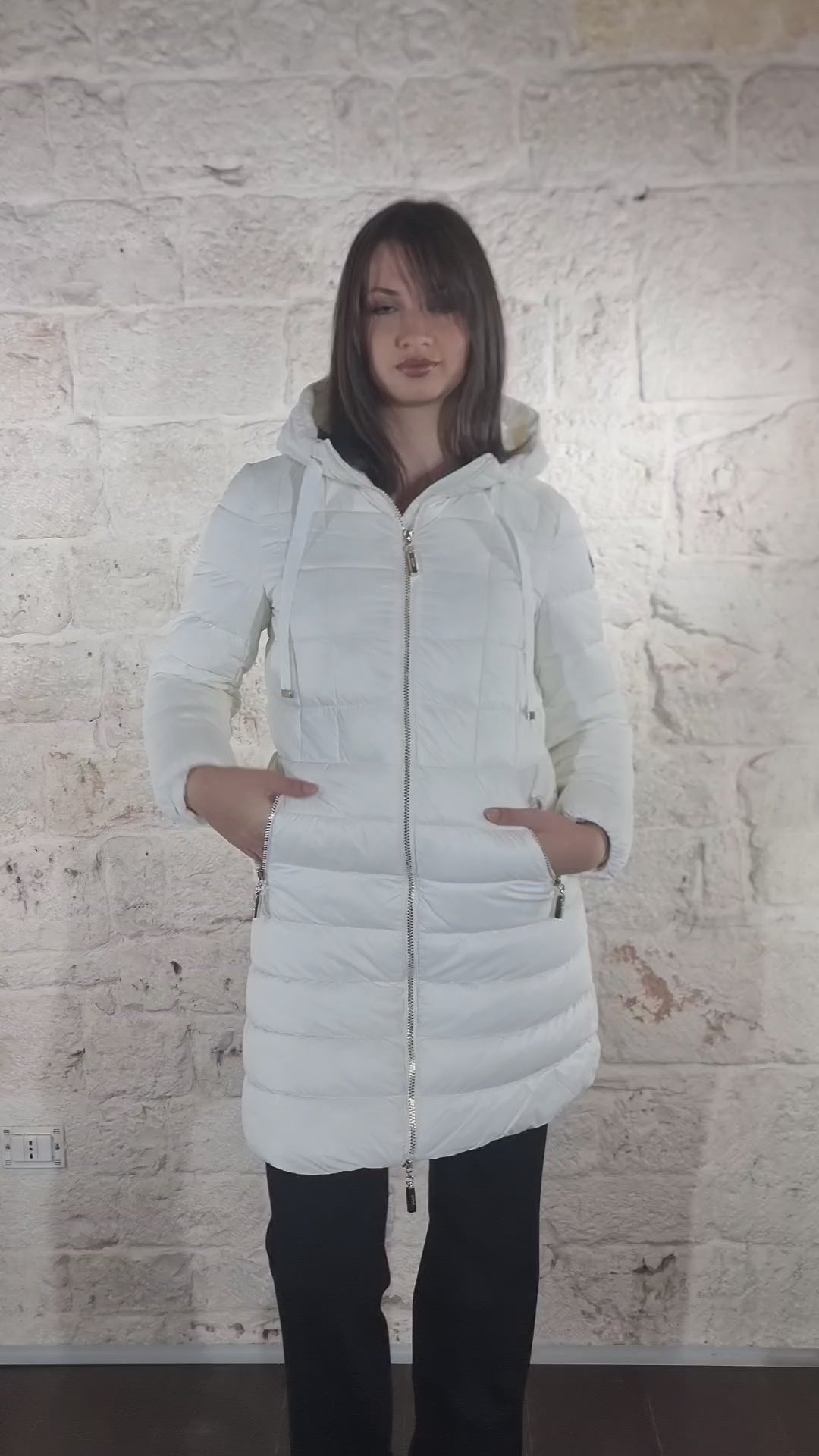 Gaudi Piumino da donna trapuntato con cappuccio