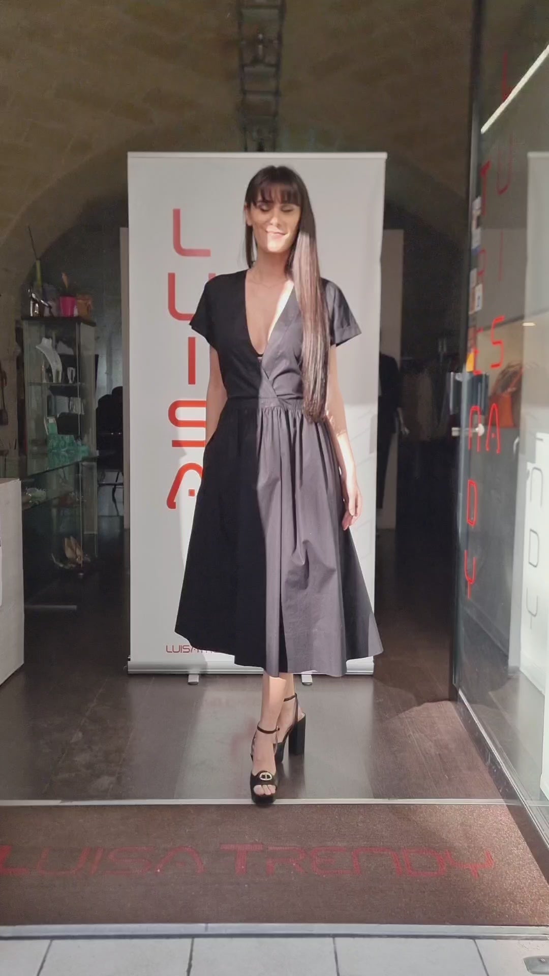 Twinset Abito midi nero in cotone  251TT2028