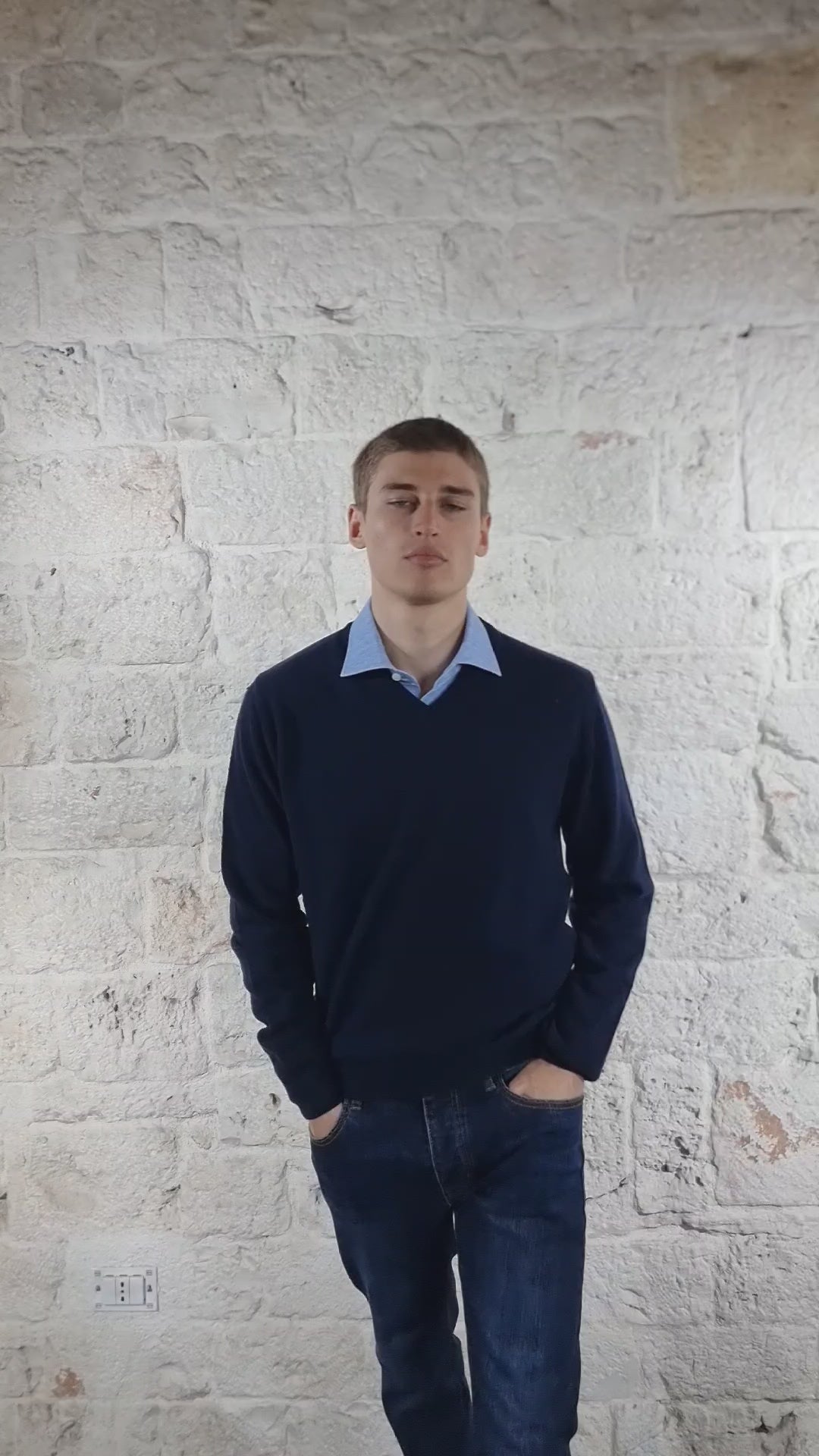 Manuel Ritz Maglia scollo a V in lana