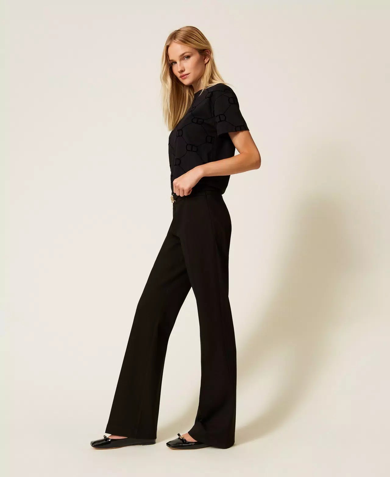 Twinset Pantaloni flare con fibbia Oval T Pantalone Donna - Boutique Luisa Trendy