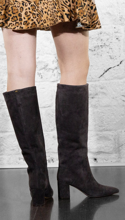 Twinset Stivali marroni in pelle scamosciata Scarpe - Boutique Luisa Trendy