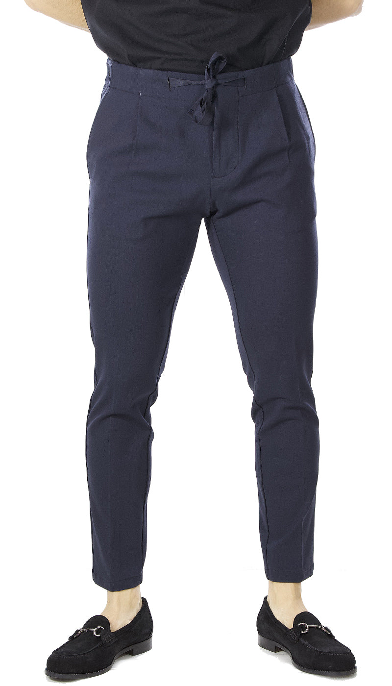 Entre Amis Pantalone blu in jersey con una pence e laccio in vita. (6655214682247)